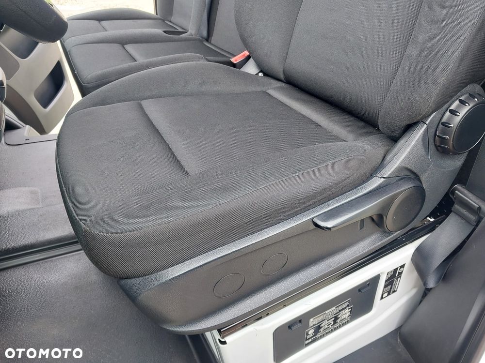 Mercedes-Benz Sprinter - 27