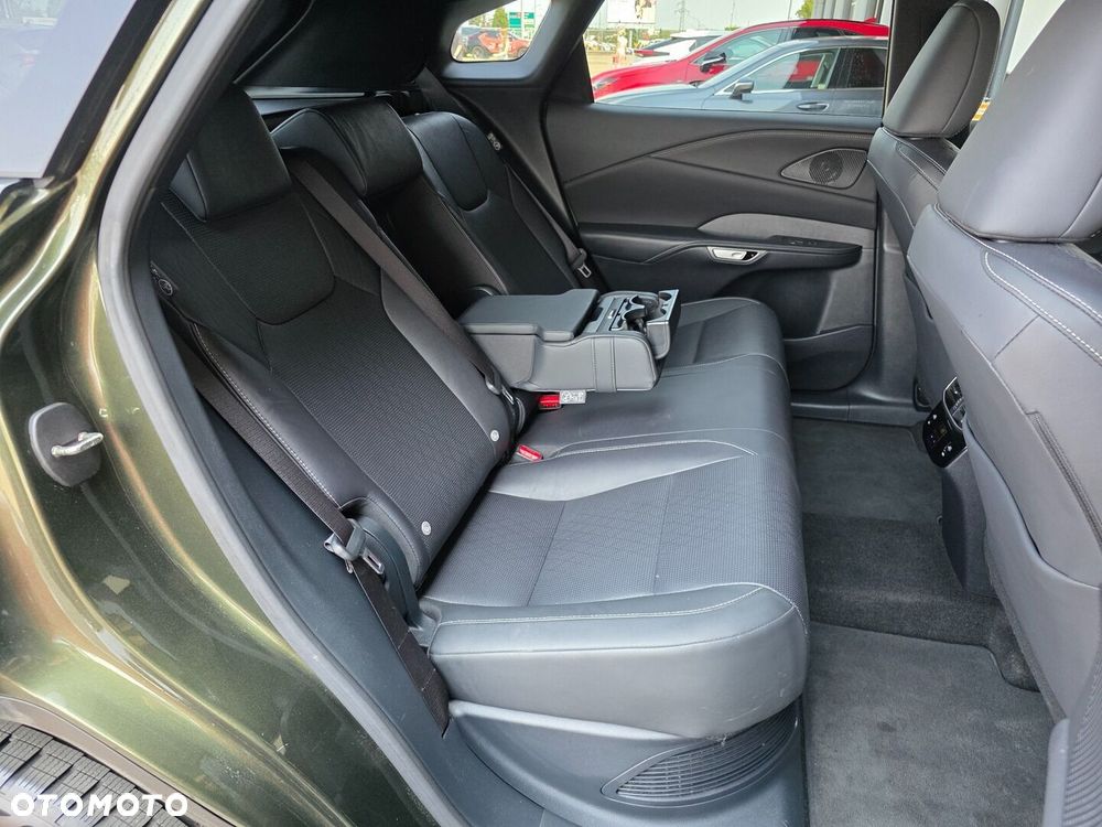 Lexus RX - 22