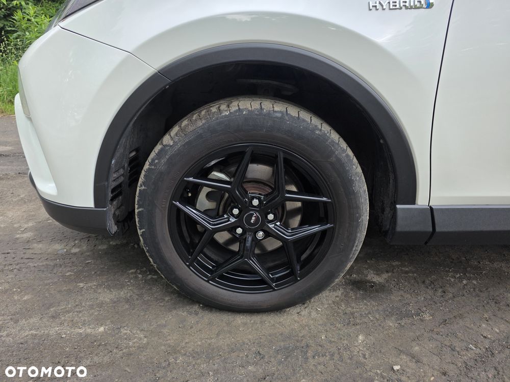 Toyota RAV4 Hybrid Premium 4x2 - 8