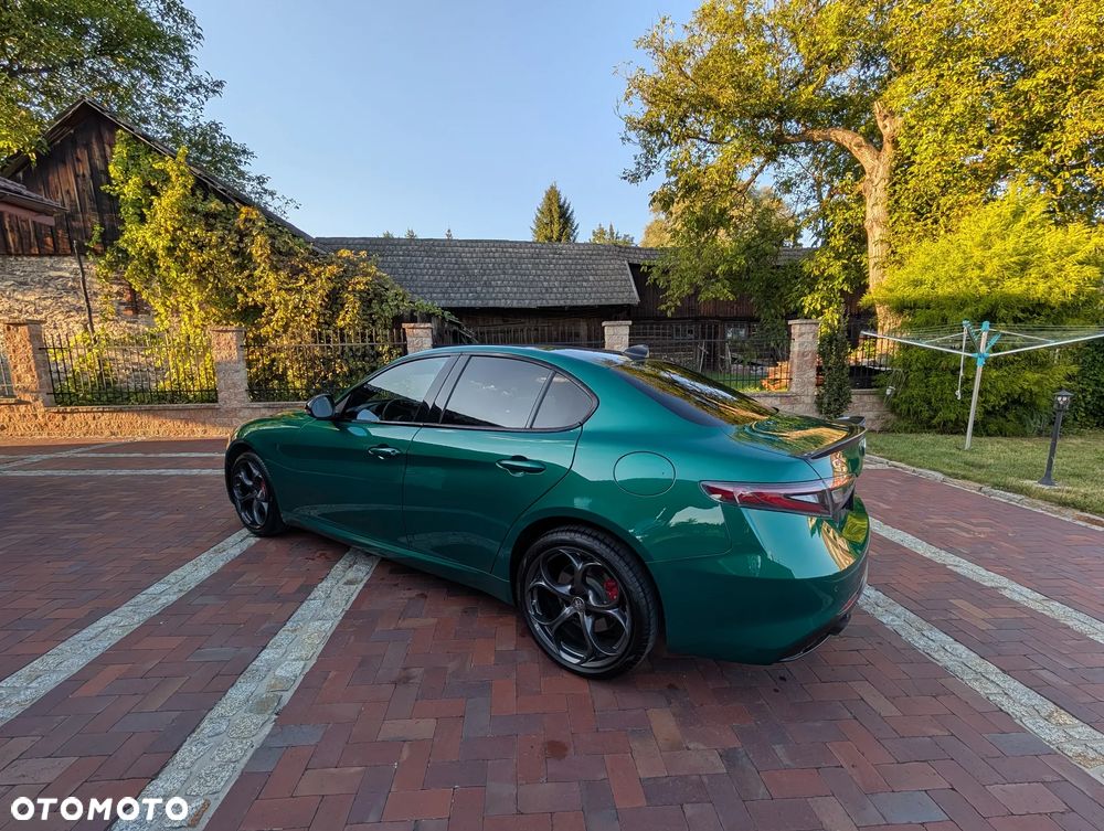 Alfa Romeo Giulia 2.0 Turbo Tributo Italiano Q4 - 4