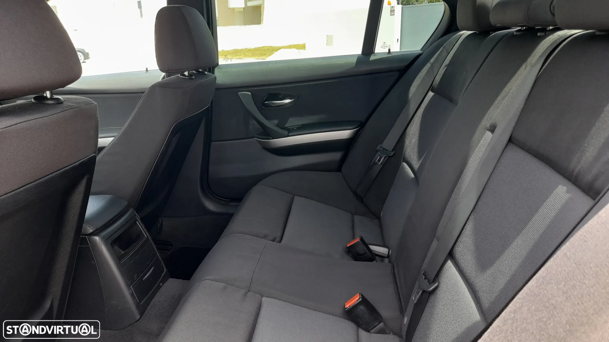 BMW 320 d Sport - 15