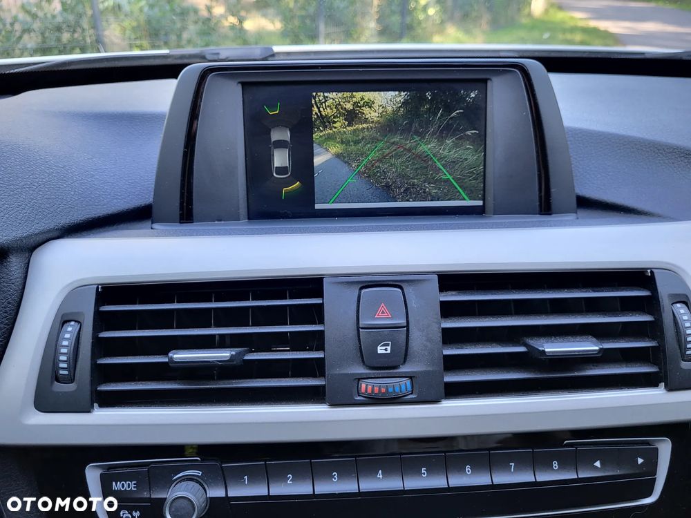 BMW Seria 3 318d Business Edition - 20