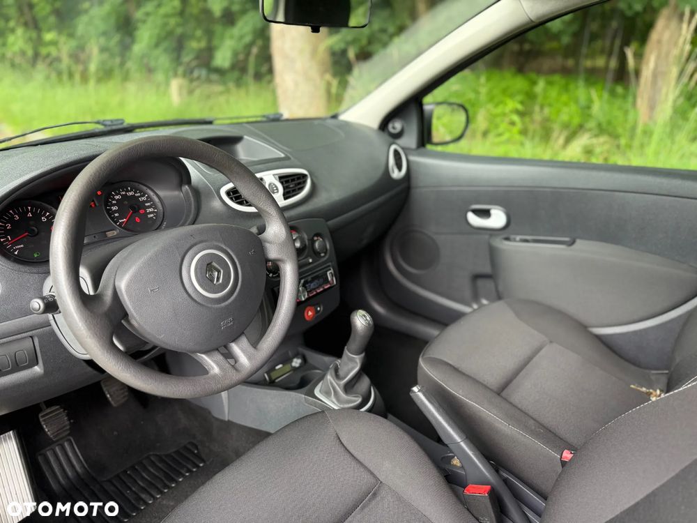 Renault Clio 1.2 16V Alize Euro5 - 15