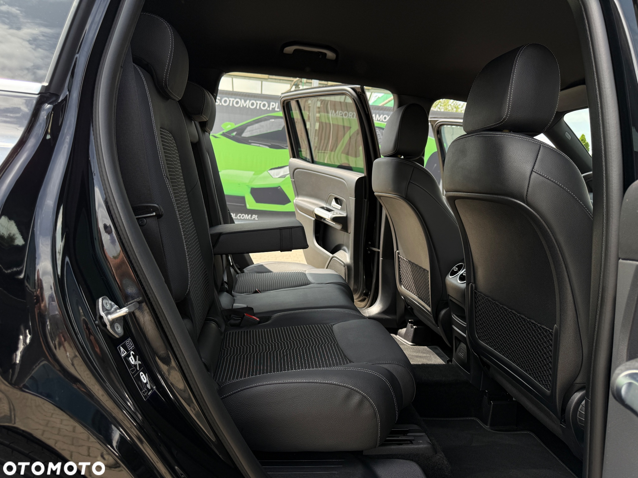 Mercedes-Benz GLB 200 d 8G-DCT - 35