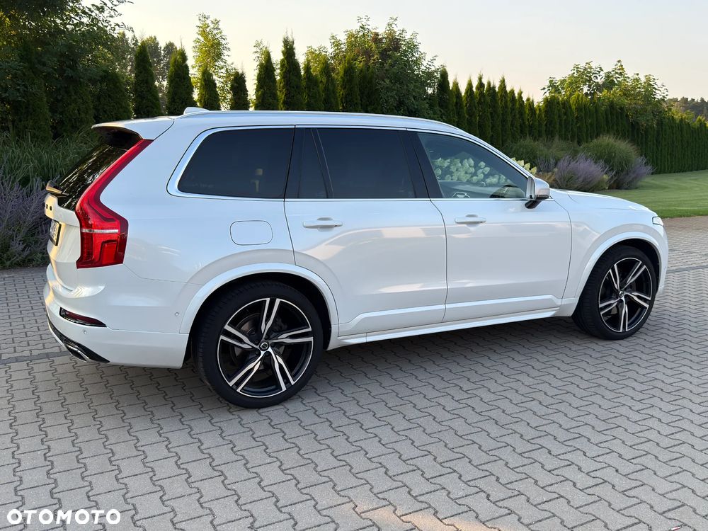 Volvo XC 90 D5 AWD Geartronic RDesign - 9