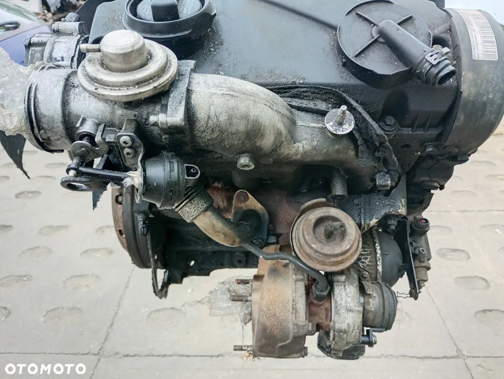 VW PASSAT B5 FL 1,9TDI 130KM AVF silnik pompowtryski turbina pompa - 4