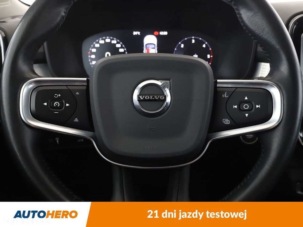 Volvo XC 40 D3 Momentum - 18