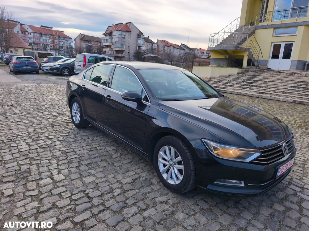 Volkswagen Passat 2.0 TDI (BlueMotion Technology) Highline - 3