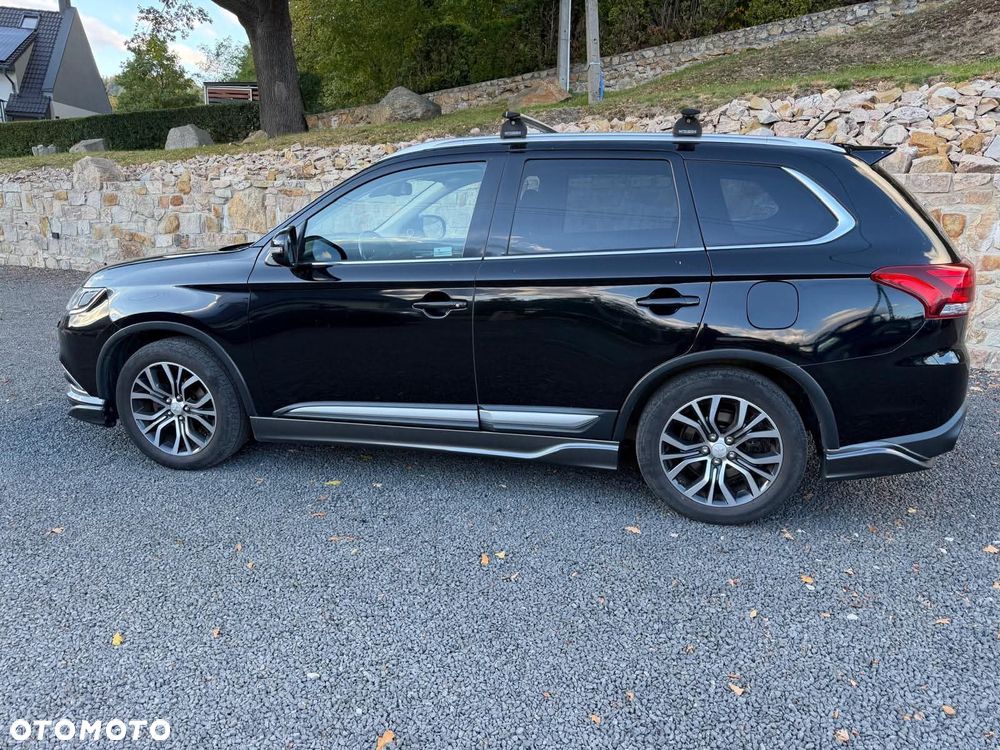 Mitsubishi Outlander 2.0 Intense + 4WD CVT - 7