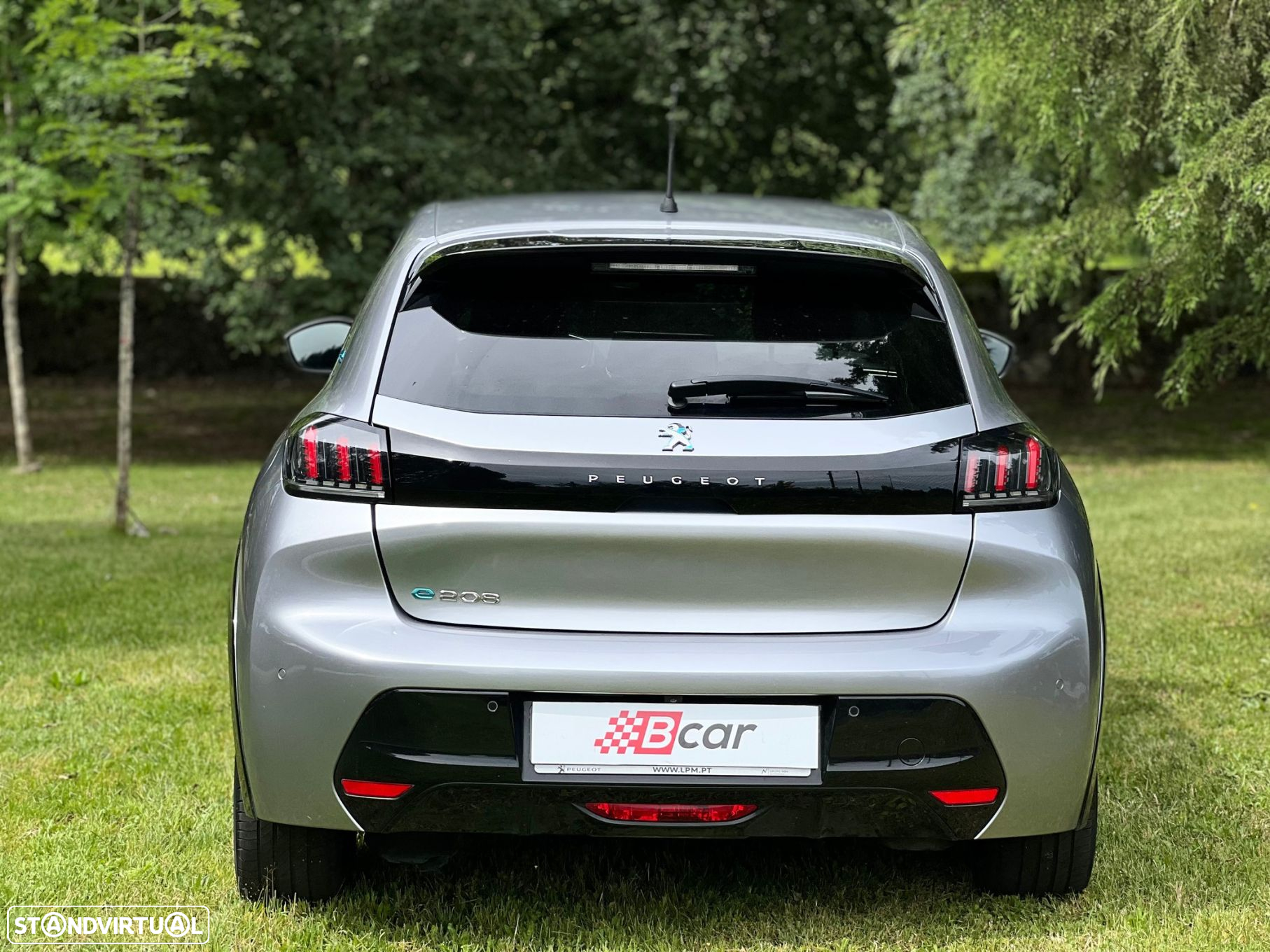 Peugeot e-208 Allure Pack - 21