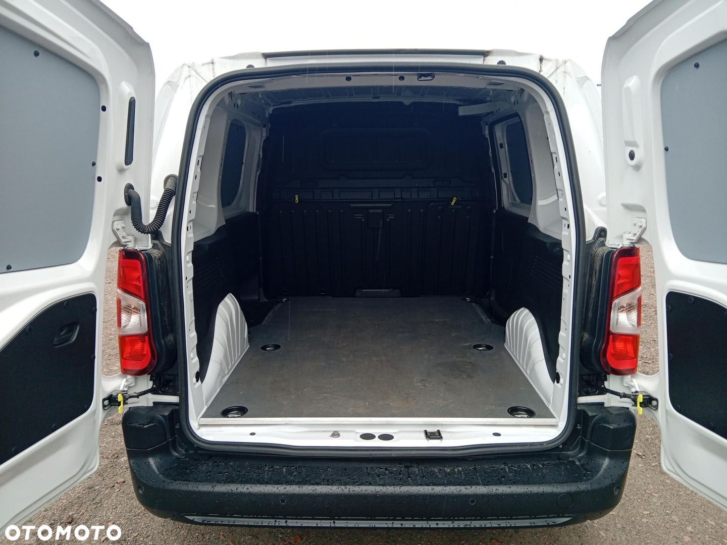 Toyota PROACE CITY - 13