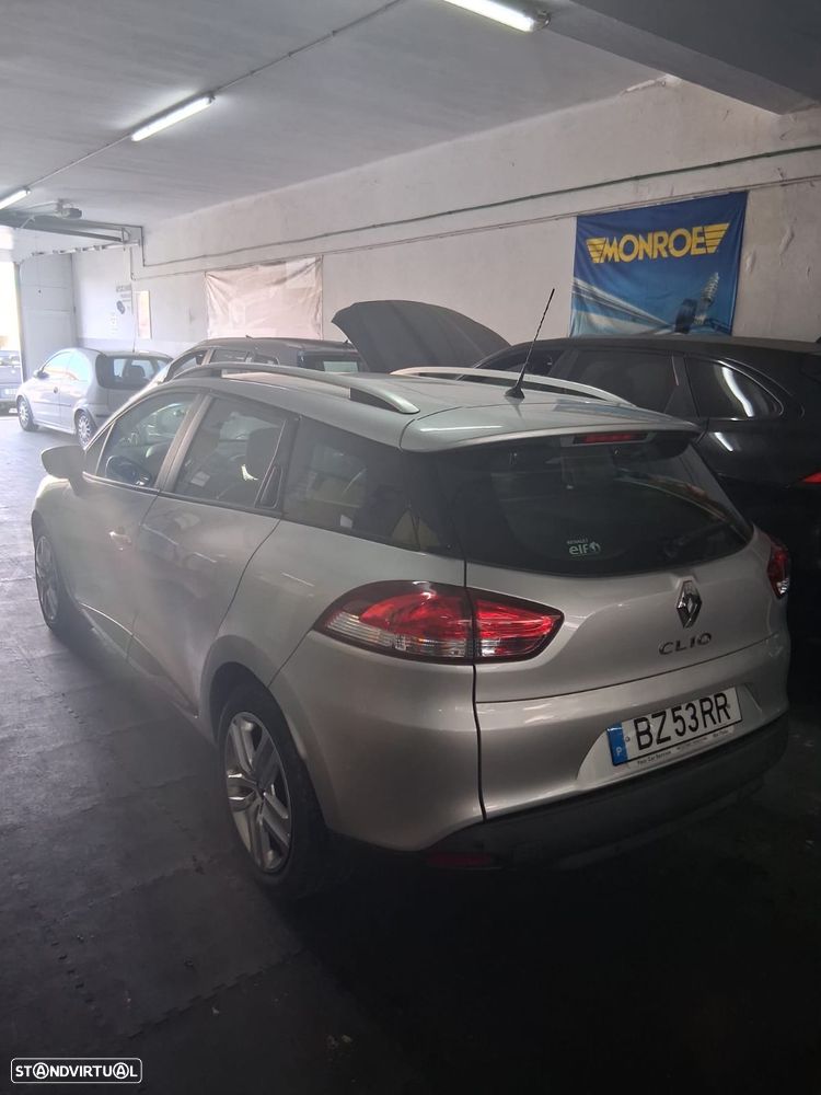Renault Clio Sport Tourer 1.5 dCi Limited - 6