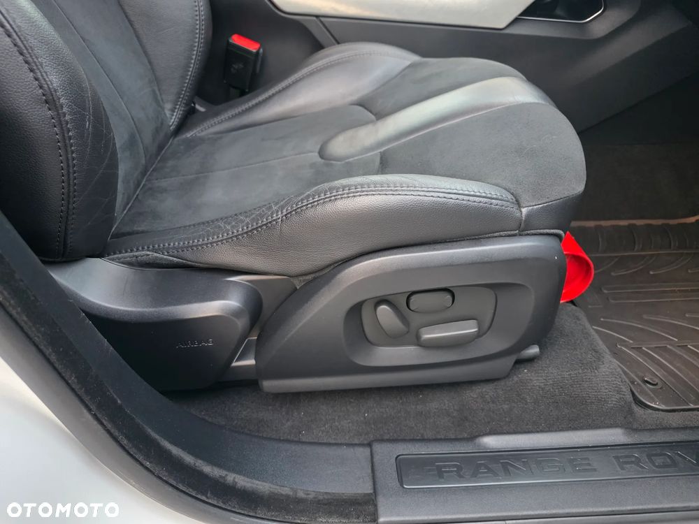 Land Rover Range Rover Evoque - 29