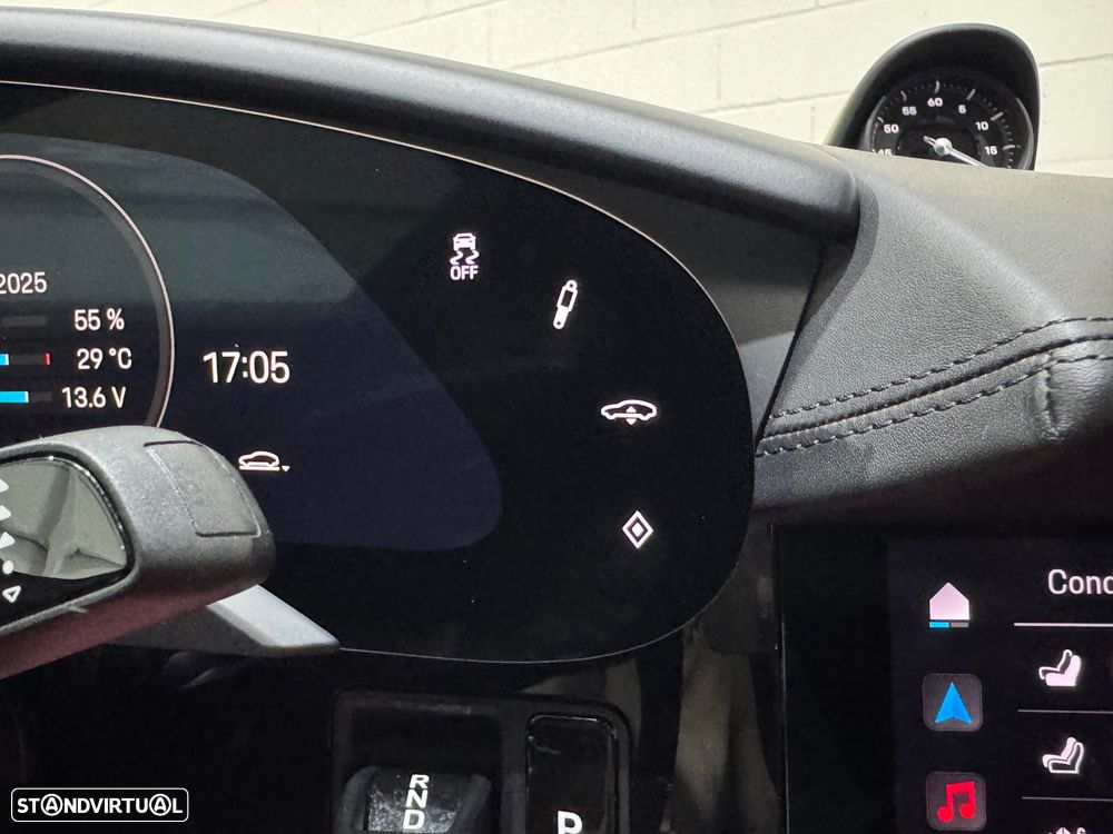 Porsche Taycan 4S - 53