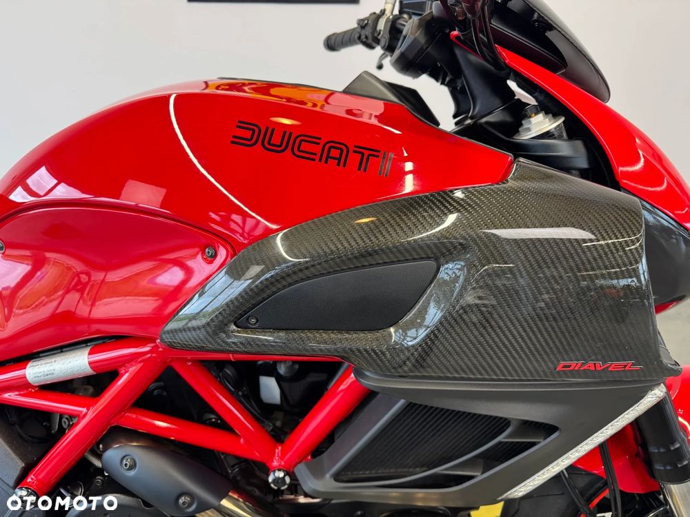 Ducati Diavel - 10