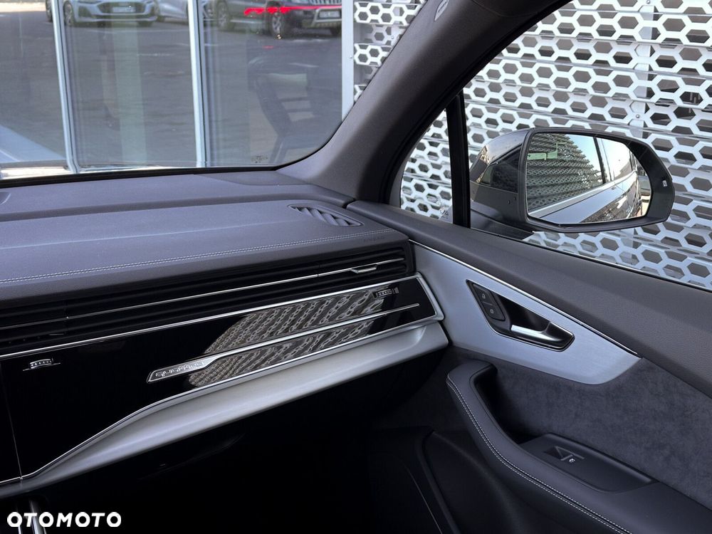 Audi Q7 - 29