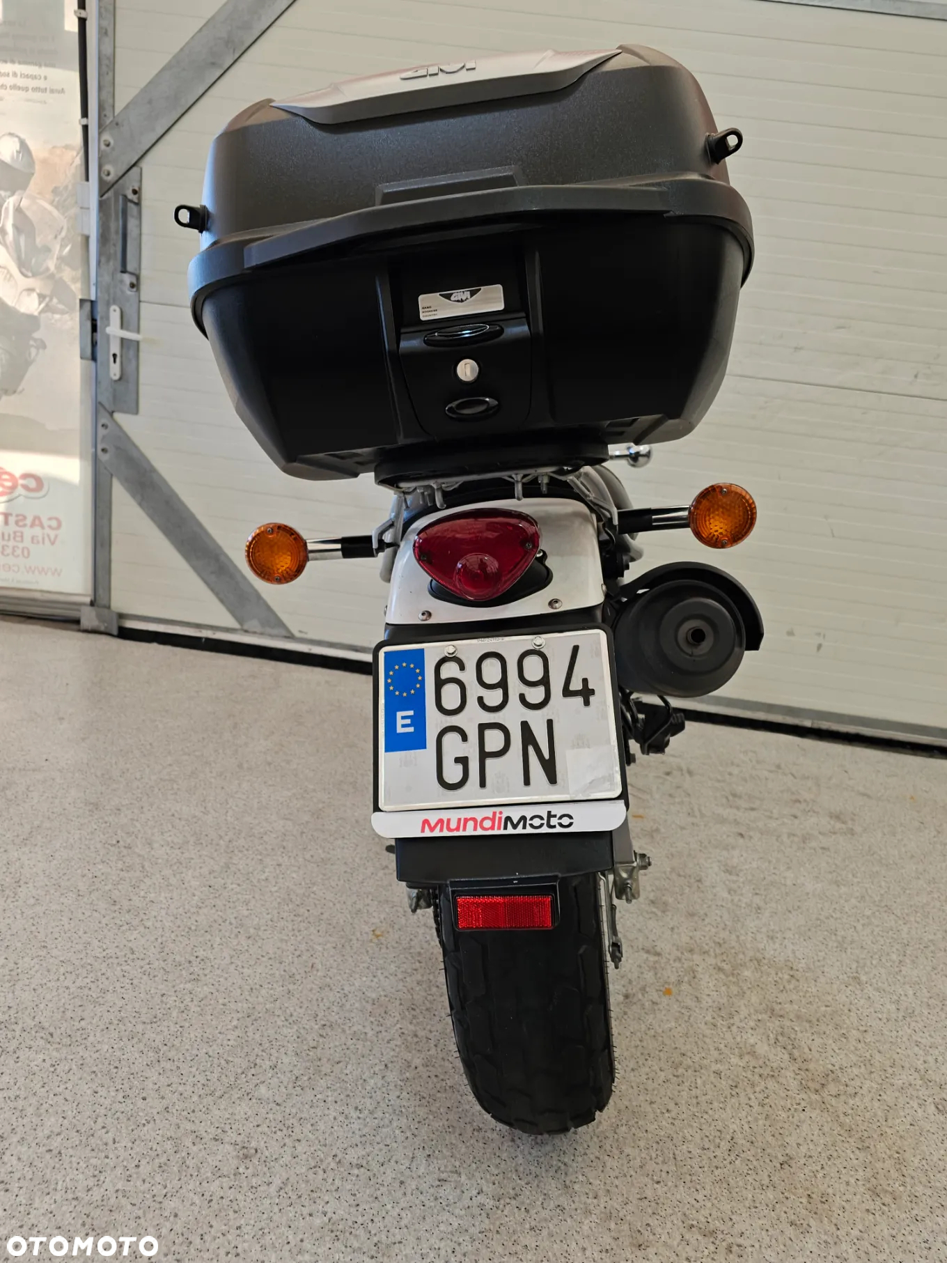 Suzuki RV - 26