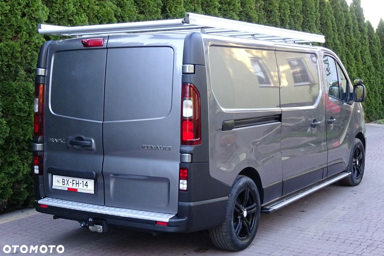 Renault Trafic 1.6 dci 125 KM L2H1 furgon hak , progi felgi sprowadzony - 37