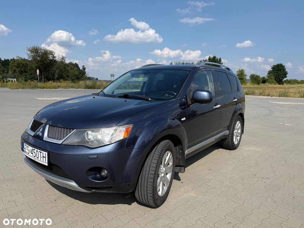 Mitsubishi Outlander 2.0 DID Instyle - 2