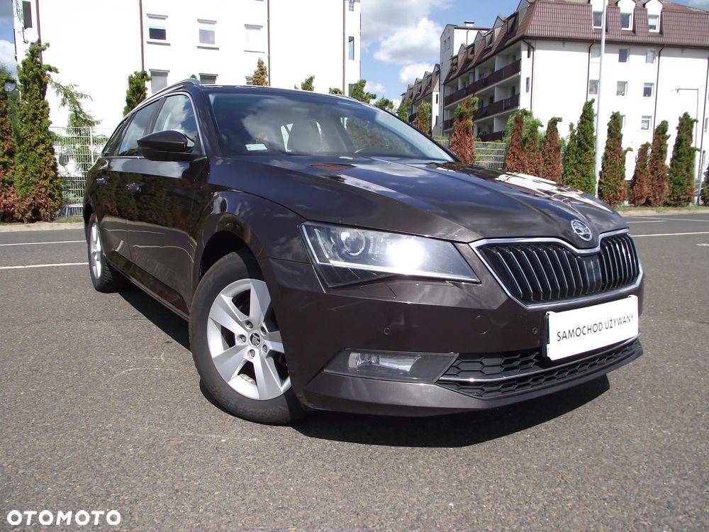 Skoda Superb 1.8 TSI Ambition - 4