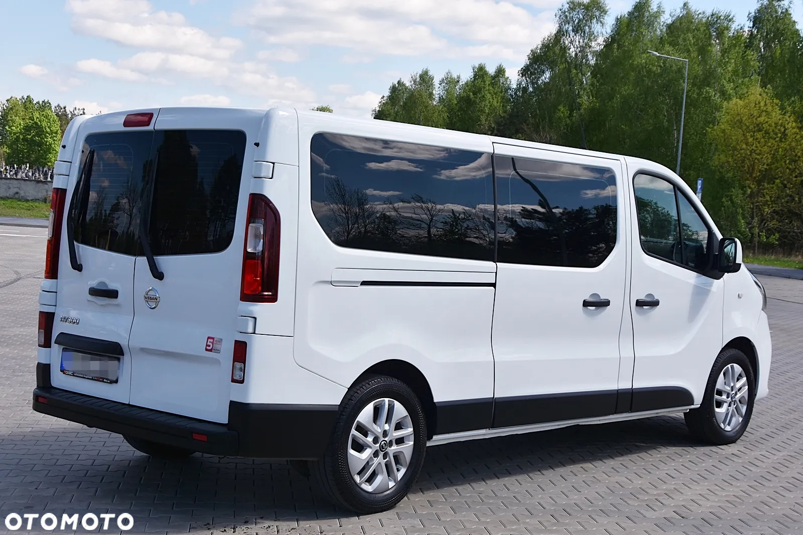 Nissan NV300 - 8