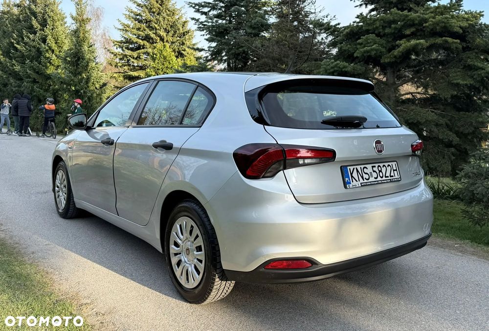 Fiat Tipo 1.4 T-Jet 16v Lounge - 10