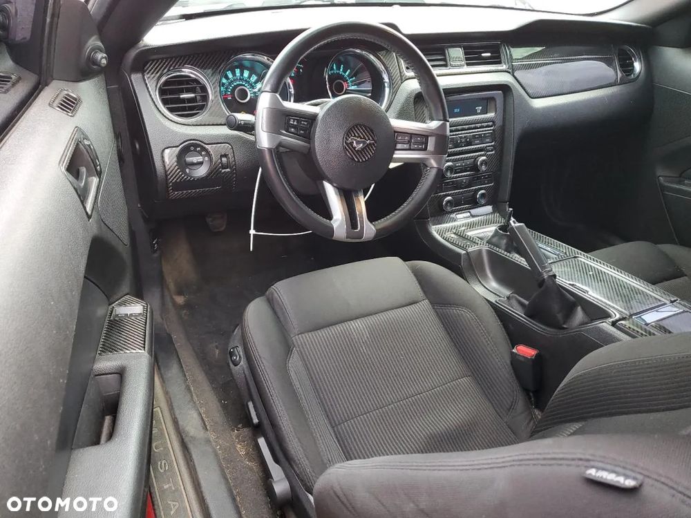 Ford Mustang 5.0 V8 GT - 7