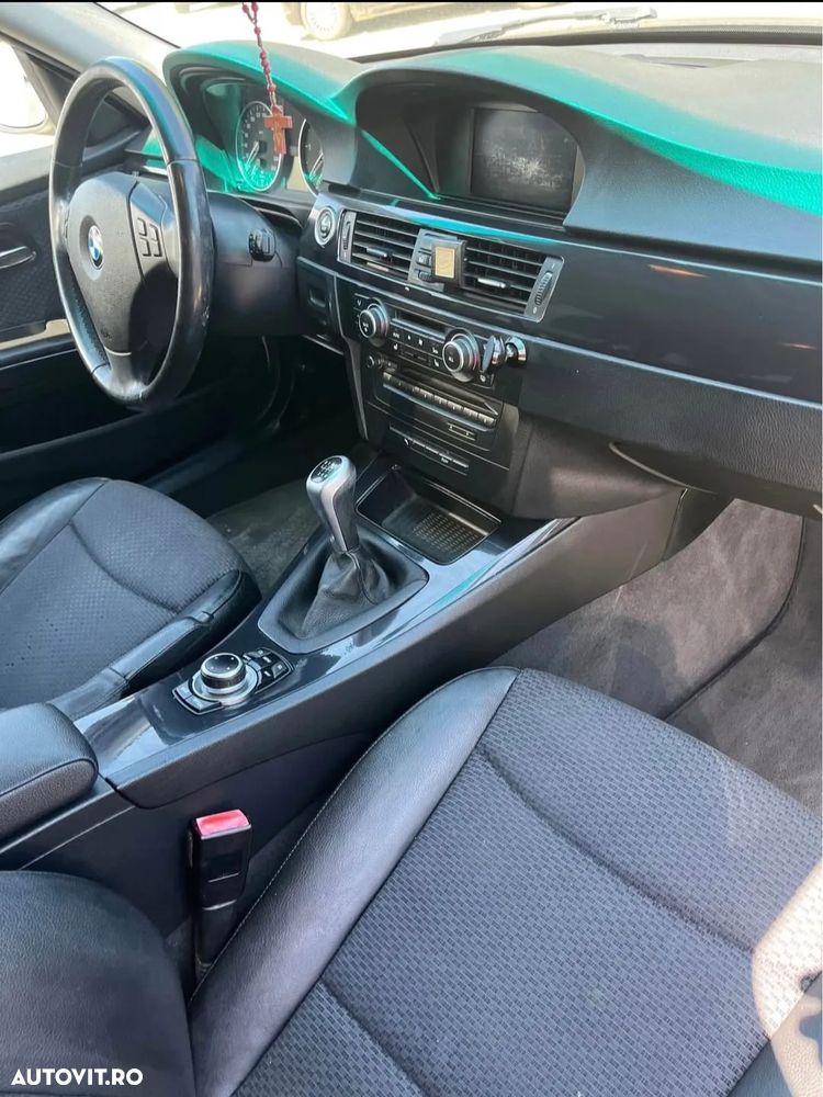 BMW Seria 3 318d Modern Line - 9