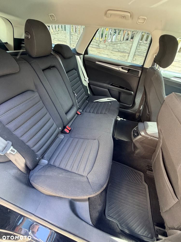 Ford Mondeo 2.0 TDCi STart-Stopp Titanium - 19