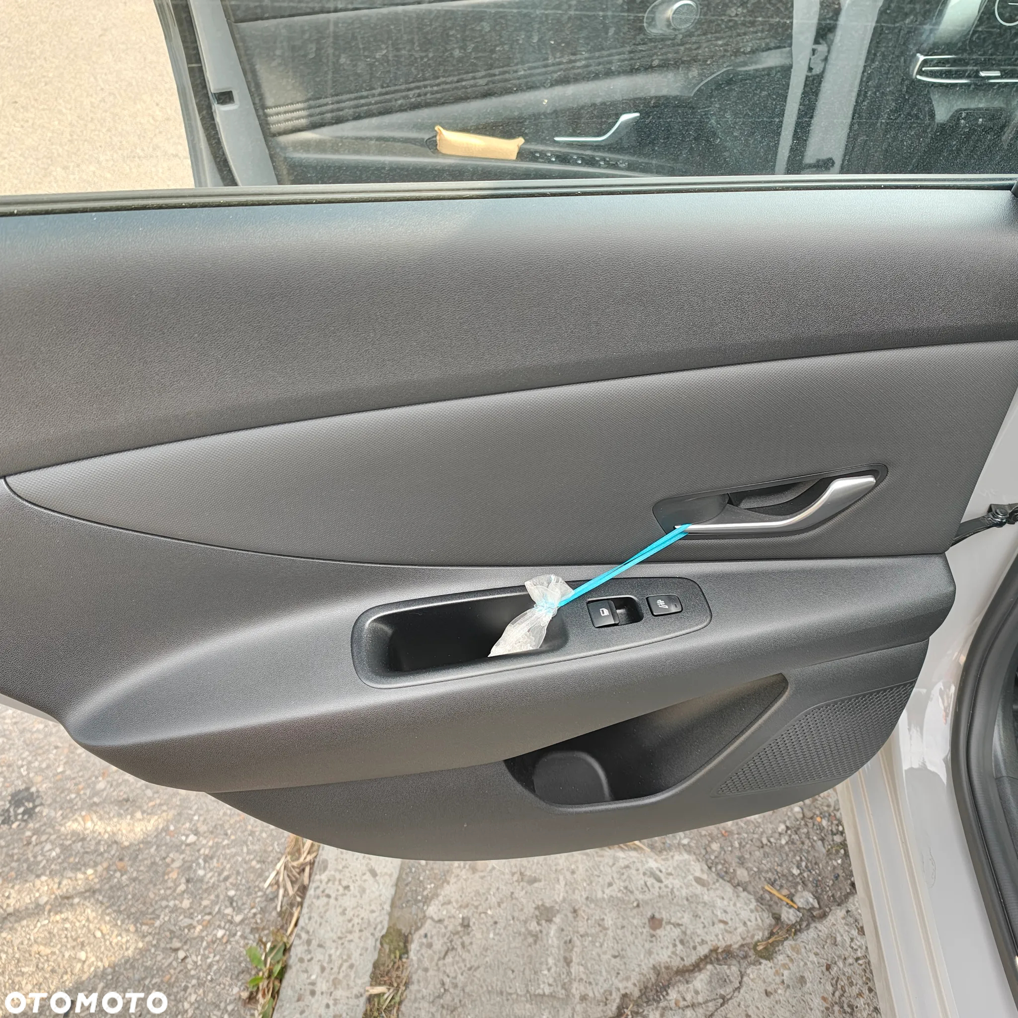 Hyundai Elantra 1.6 Executive CVT - 8