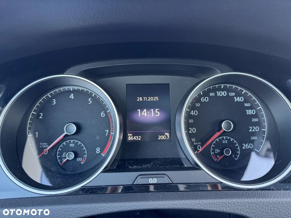 Volkswagen Golf 1.5 TSI BlueMotion ACT Highline - 16