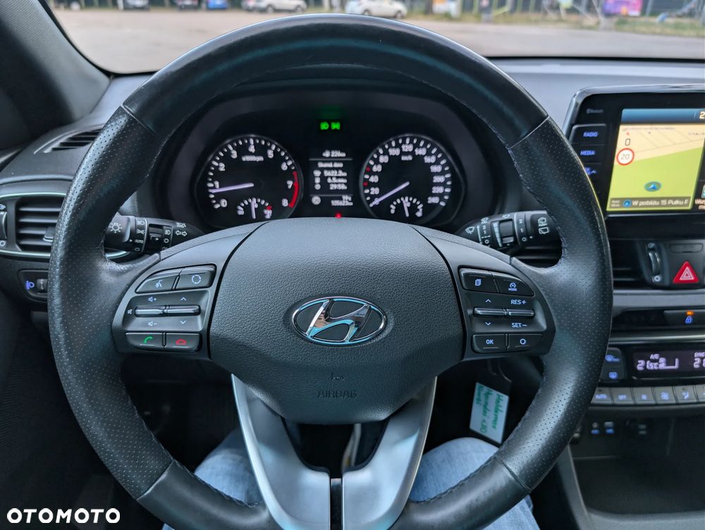 Hyundai i30 1.4 GO Plus - 14