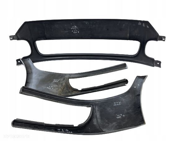 ^ NAROŻNIK KRATKA LISTWA FABIA II ROOMSTER SCOUT - 5