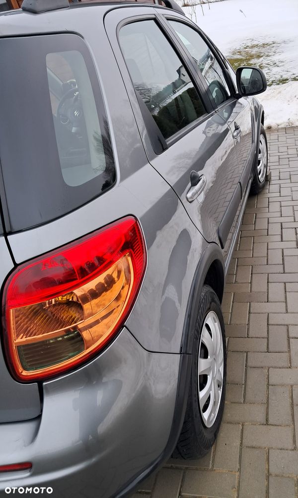 Suzuki SX4 - 6
