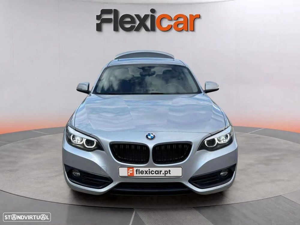 BMW 218 i Coupe Line Sport Auto - 2