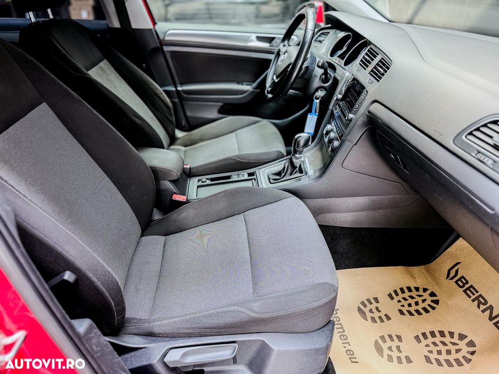 Volkswagen Golf 1.6 TDI DSG BMT Highline - 27