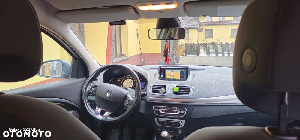 Renault Megane 1.5 dCi Dynamique - 8