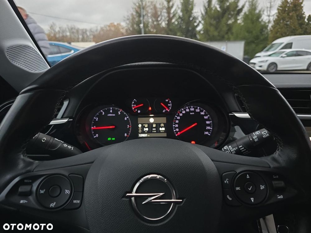 Opel Corsa 1.5 D Elegance S&S - 17