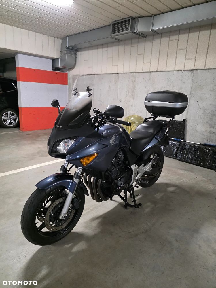 Honda CBF - 22