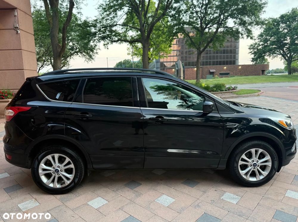 Ford Kuga 1.5 EcoBoost AWD Titanium ASS - 2