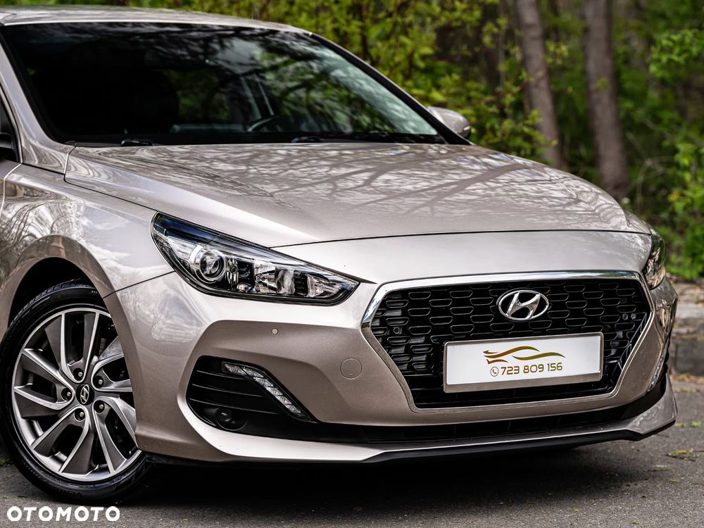 Hyundai i30 1.4 T-GDI Premium - 16