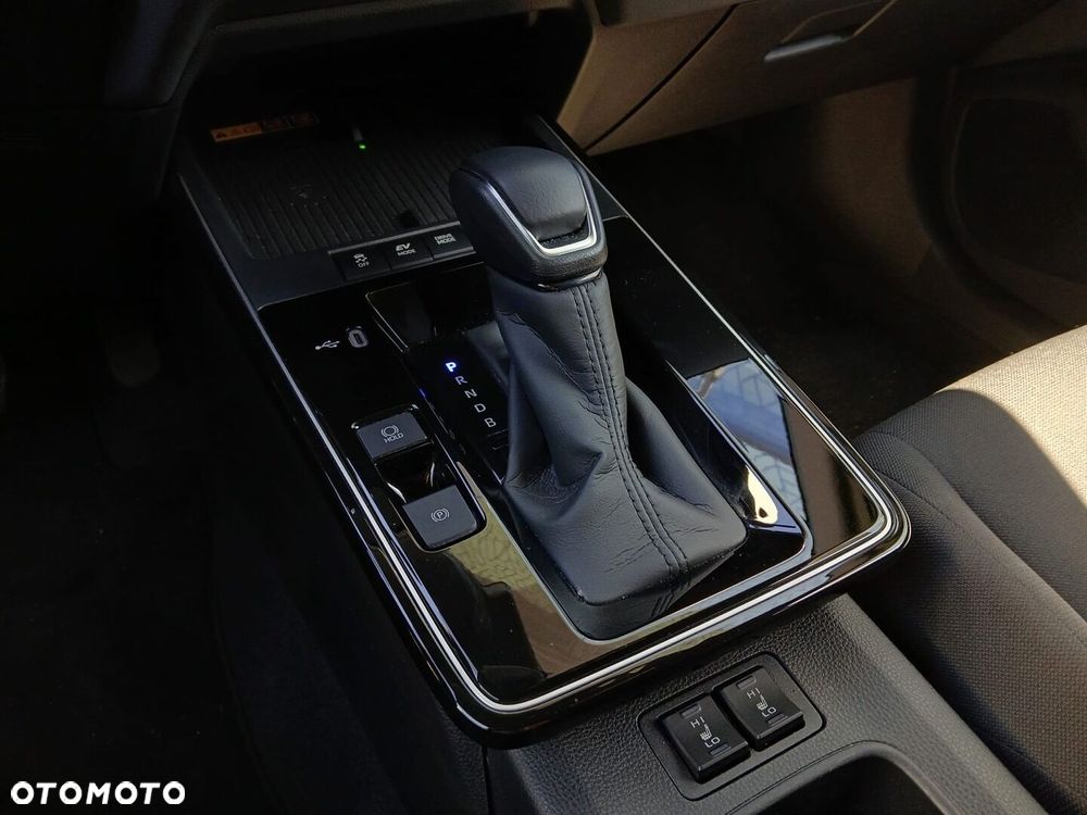 Toyota Corolla Cross 2.0 Hybrid Style AWD - 22