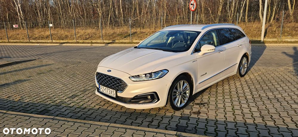 Ford Mondeo 2.0 Hybrid Vignale - 1