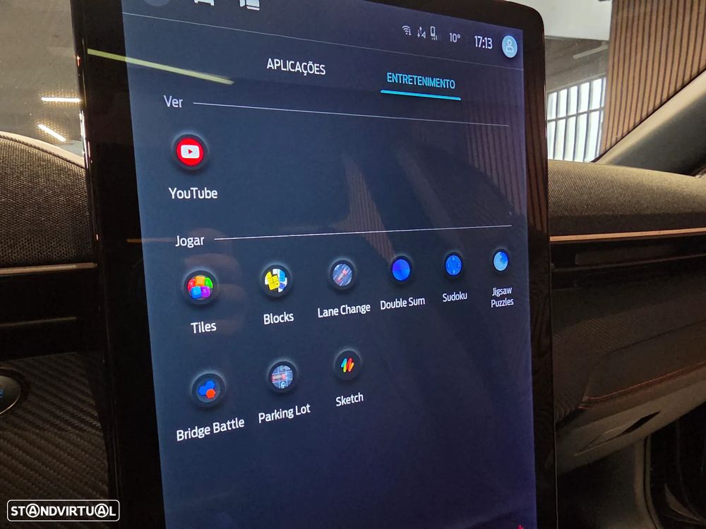 Ford Mustang Mach-E AWD PREMIUM - 18