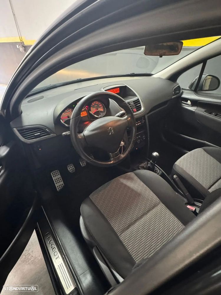 Peugeot 207 1.4 HDi Sport - 8