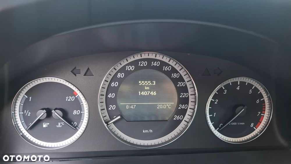 Mercedes-Benz Klasa C 180 BlueEFFICIENCY - 23