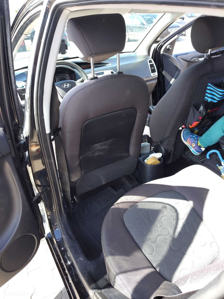 Hyundai i20 - 8