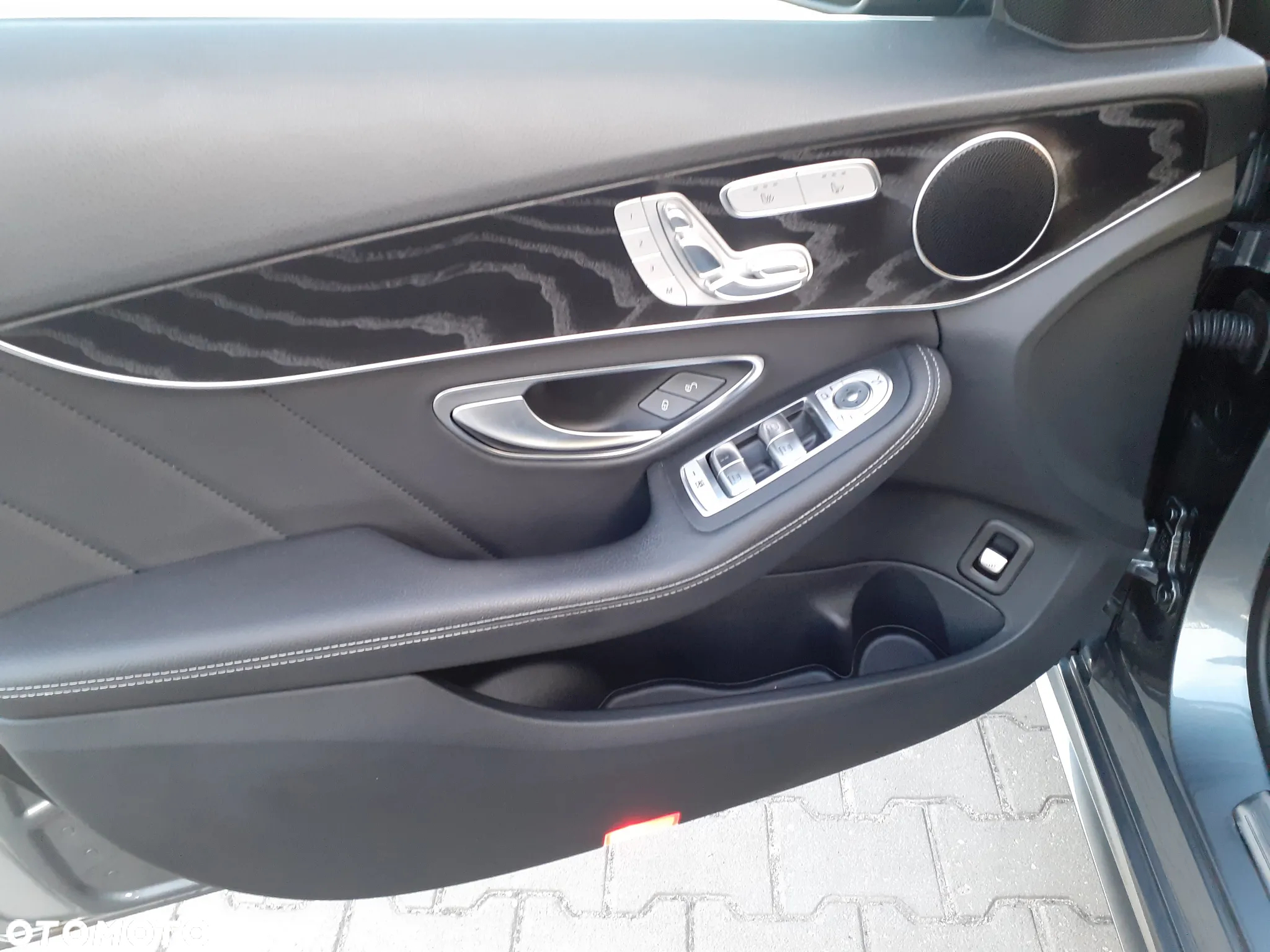 Mercedes-Benz Klasa C 200 4MATIC 9G-TRONIC - 17
