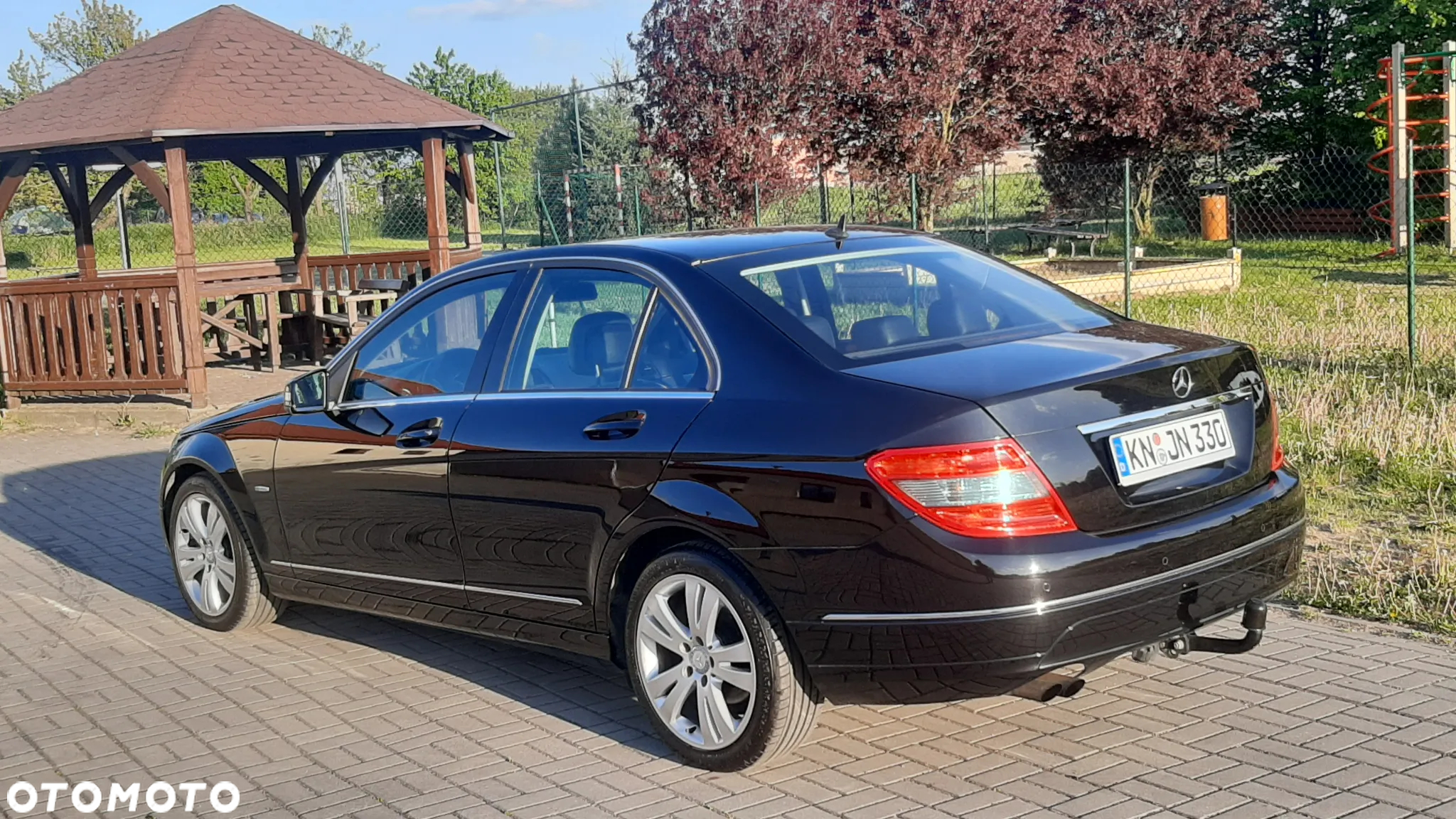 Mercedes-Benz Klasa C 180 CGI BlueEff Avantgarde - 6