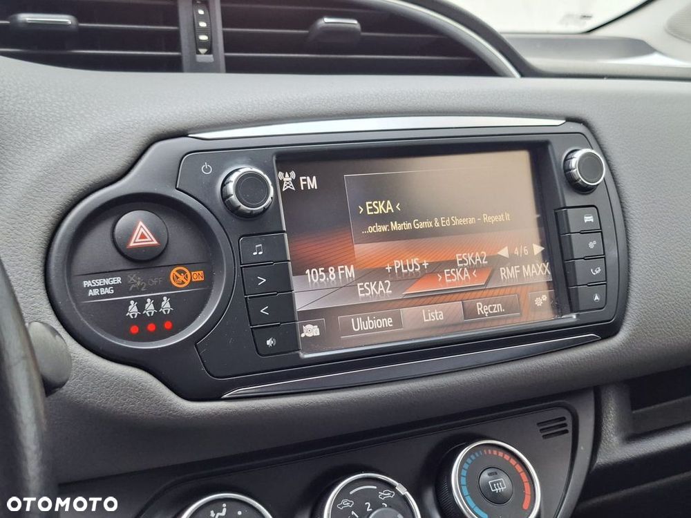 Toyota Yaris 1.33 Premium EU6 - 22